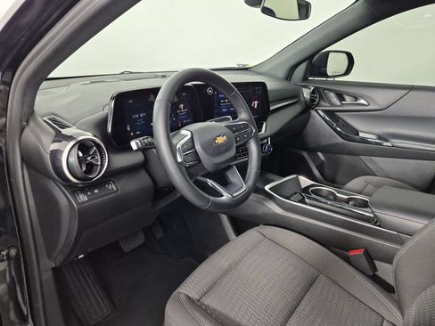 Certified 2025 Chevrolet Equinox LT FWD image 18