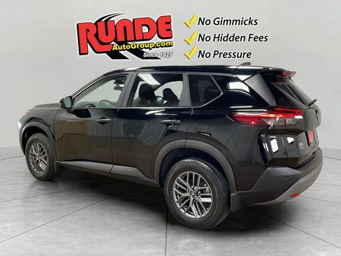 Used 2023 Nissan Rogue S AWD/4WD image 4