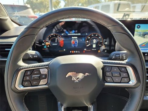 Used 2024 Ford Mustang Premium image 33