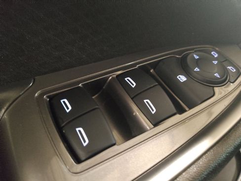 Used 2025 Chevrolet Malibu LS FWD image 27