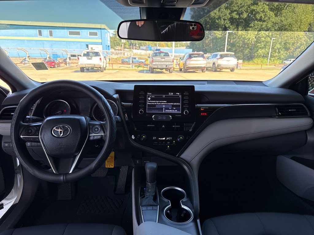 Used 2024 Toyota Camry LE FWD image 24