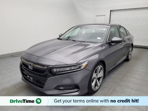 Used 2018 Honda Accord Touring image 1
