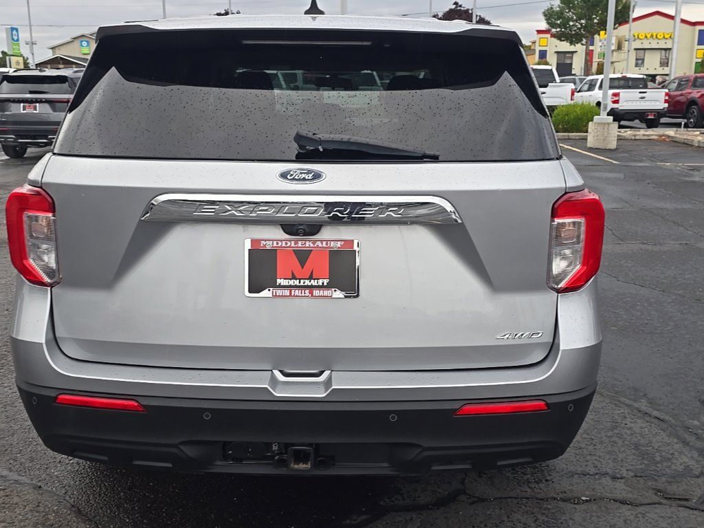 Used 2021 Ford Explorer 4WD w/ Class III Trailer Tow Package image 4