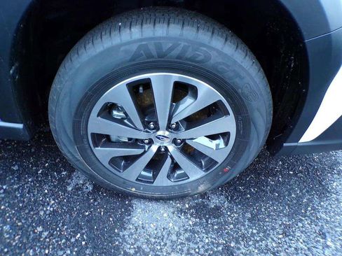 Certified 2025 Subaru Outback Premium image 10