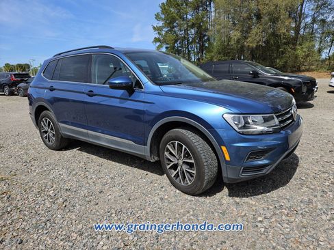 Used 2020 Volkswagen Tiguan SE image 4