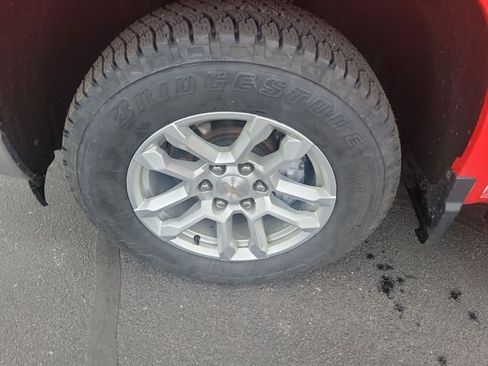 Used 2022 Chevrolet Silverado 1500 LT image 29