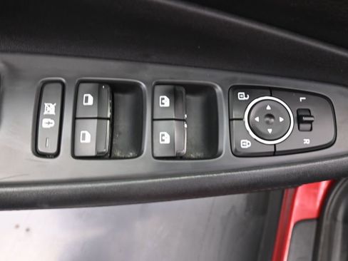 Used 2019 Hyundai Santa Fe SEL image 21