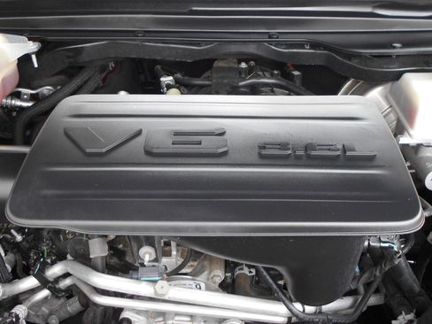 Used 2024 RAM 1500 Big Horn AWD/4WD image 5