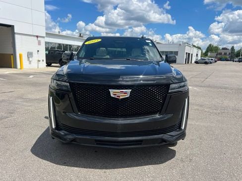 Used 2023 Cadillac Escalade Sport w/ Touring Package AWD/4WD image 2