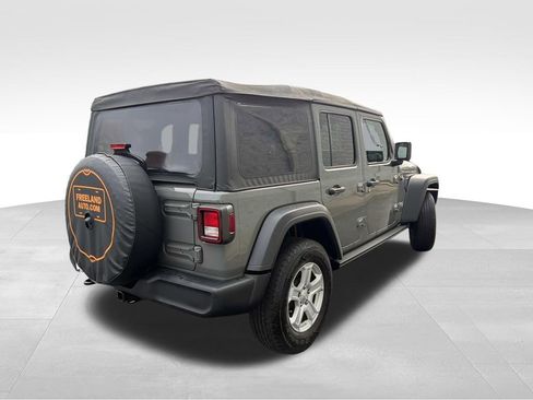 Used 2020 Jeep Wrangler Unlimited Sport S image 3