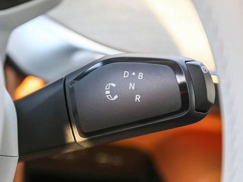 New 2025 Volkswagen ID. Buzz Pro S Plus image 29