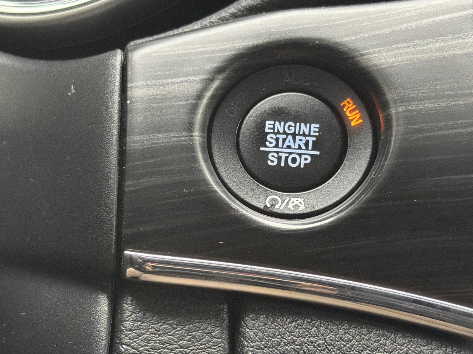 Used 2019 Jeep Grand Cherokee Limited w/ Luxury Group II AWD/4WD image 28