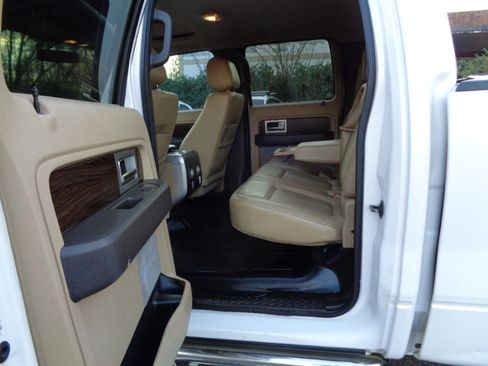 Used 2014 Ford F150 Lariat w/ Equipment Group 502A Luxury image 14