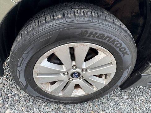 Used 2018 Subaru Outback 2.5i Premium AWD/4WD image 26