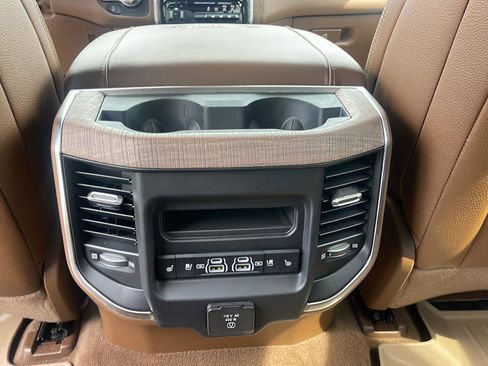 Used 2023 RAM 1500 Limited AWD/4WD image 38