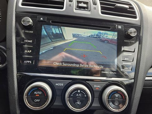 Used 2017 Subaru Forester 2.5i Touring image 5