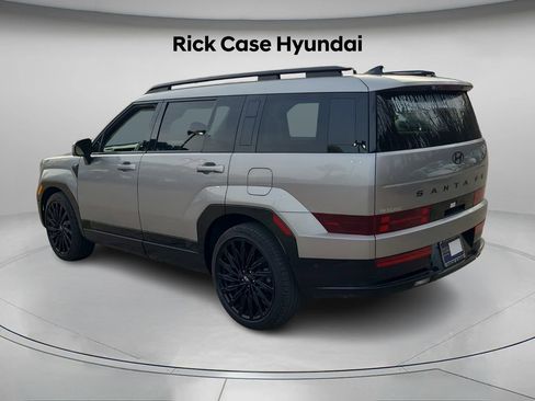 Used 2025 Hyundai Santa Fe Calligraphy image 8