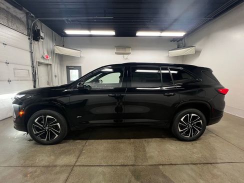New 2026 Buick Enclave Sport Touring w/ Power Package AWD/4WD image 6