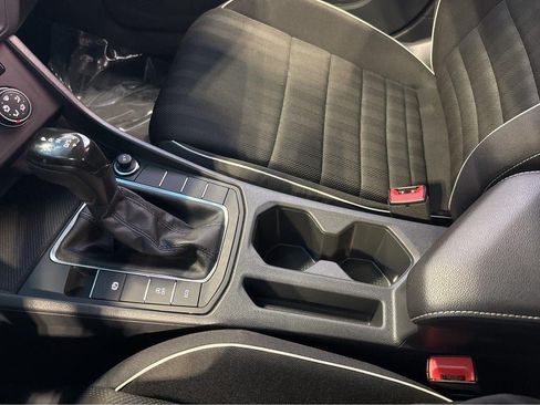 Used 2023 Volkswagen Jetta Sport FWD image 34