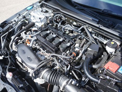 Used 2024 Honda Civic Touring image 27
