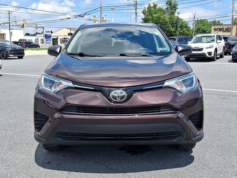 Used 2018 Toyota RAV4 LE w/ All Weather Liner Package AWD/4WD image 2