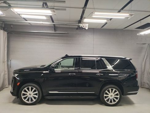 Used 2022 Cadillac Escalade Premium Luxury Platinum image 18