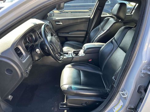 Used 2022 Dodge Charger SXT w/ Leather Interior Group image 13