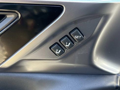 Used 2023 Subaru Outback Touring image 23