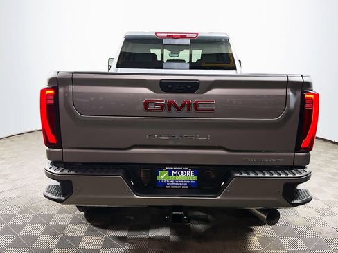 New 2026 GMC Sierra 2500 Denali w/ Denali Reserve Package image 6