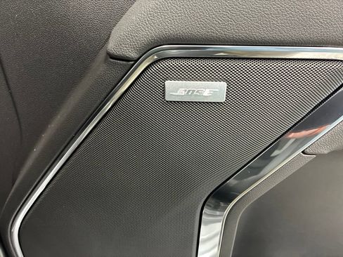 New 2026 GMC Sierra 1500 SLT w/ SLT Premium Plus Package AWD/4WD image 9