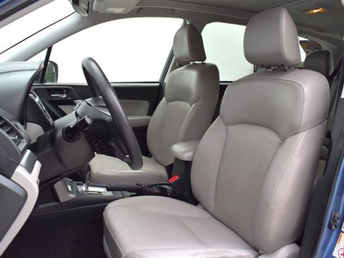 Used 2015 Subaru Forester 2.5i Limited AWD/4WD image 11