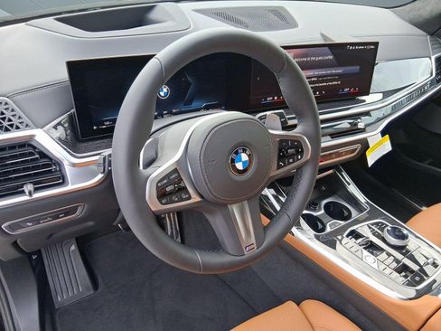 Used 2026 BMW X7 xDrive40i w/ Executive Package AWD/4WD image 4