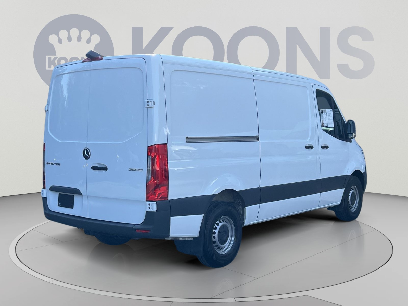 Used 2025 Mercedes-Benz Sprinter 2500 image 11