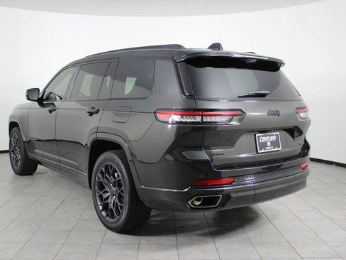 Used 2024 Jeep Grand Cherokee L Summit w/ Advanced Protech Group IV image 3