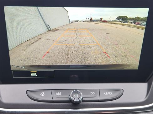 New 2026 Chevrolet Blazer LT image 13