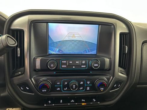 Used 2018 Chevrolet Silverado 1500 LTZ Z71 w/ Redline Edition AWD/4WD image 23
