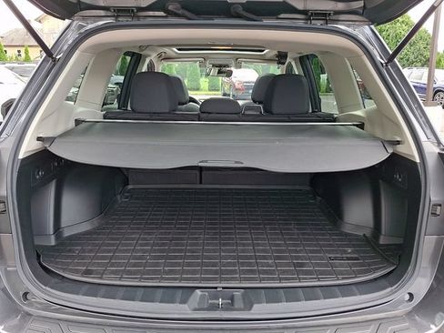 Used 2020 Subaru Forester Premium AWD/4WD image 29