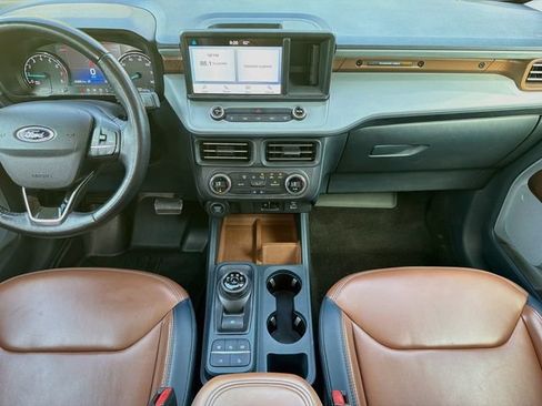 Used 2022 Ford Maverick Lariat w/ Equipment Group 500A Standard AWD/4WD image 18