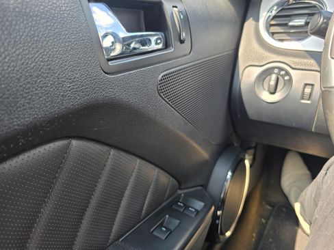Used 2014 Ford Mustang Premium RWD image 17