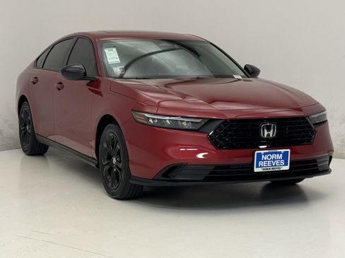 New 2025 Honda Accord SE image 3