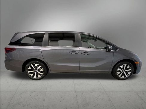 New 2026 Honda Odyssey EX-L image 7