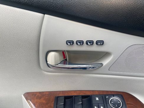 Used 2010 Lexus RX 350 2WD image 15