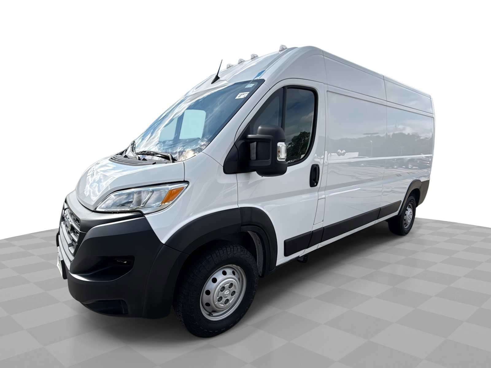 Used 2023 RAM ProMaster 2500 FWD image 1