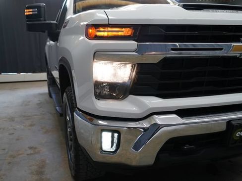 Used 2024 Chevrolet Silverado 3500 LT w/ Convenience Package AWD/4WD image 51