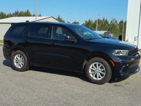 Used 2025 Dodge Durango GT RWD image 2