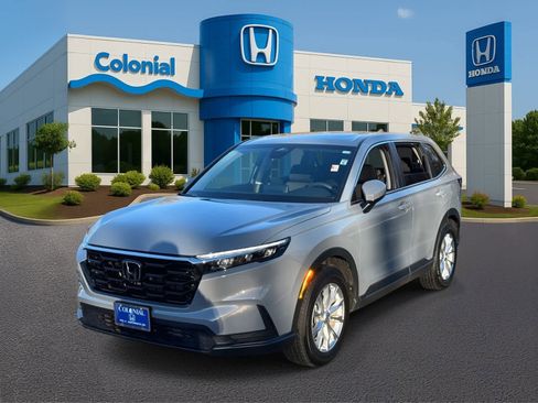 Used 2025 Honda CR-V EX image 1