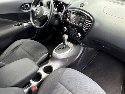 Used 2015 Nissan Juke SV AWD/4WD image 16