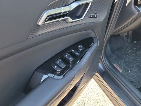 Used 2024 Kia Sportage SX image 13