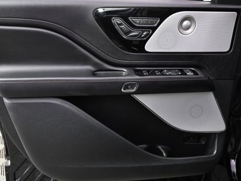 Used 2023 Lincoln Aviator Grand Touring w/ Equipment Group 301A image 23