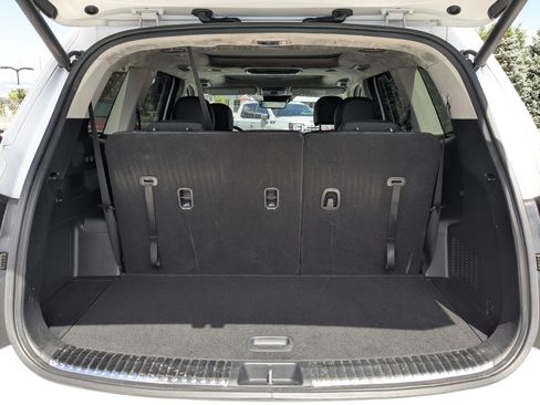 Certified 2023 Kia Telluride SX Prestige AWD/4WD image 32